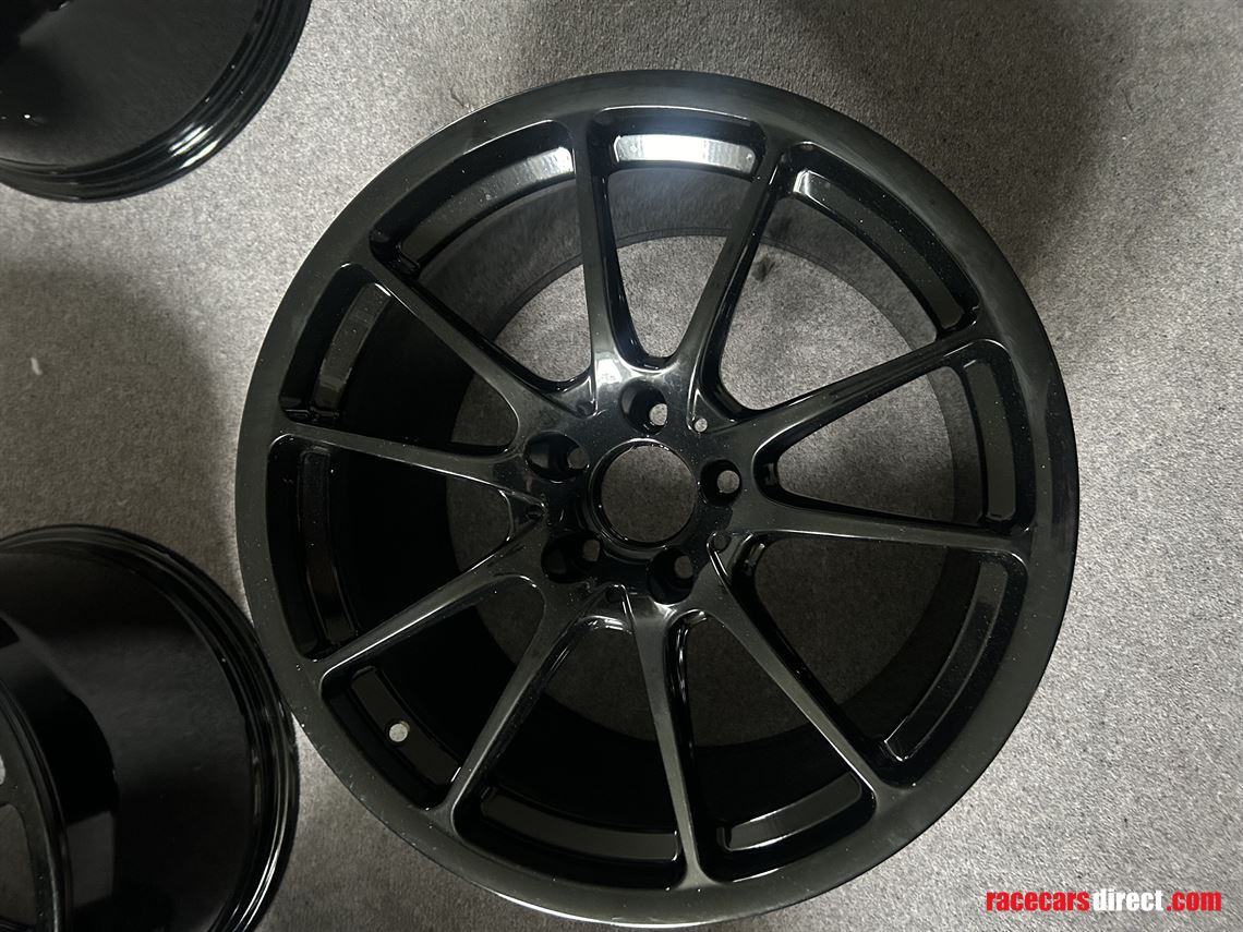 mercedes-gt4-wheels-new