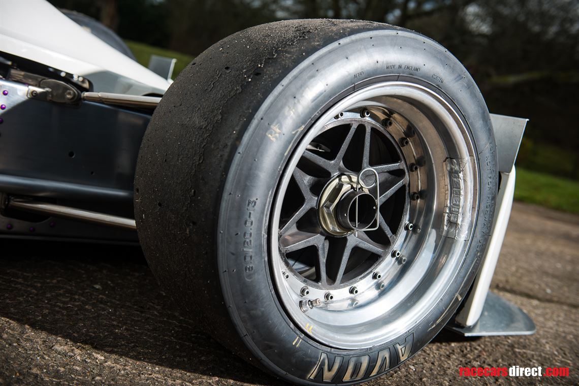 lola-t360-formula-2-ted-wentz