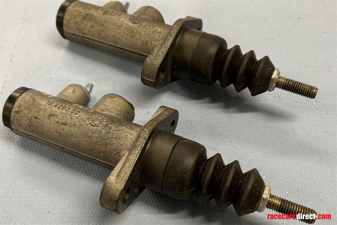 ferrari-f40-lm-parts-2x-clutch-master-cylinde