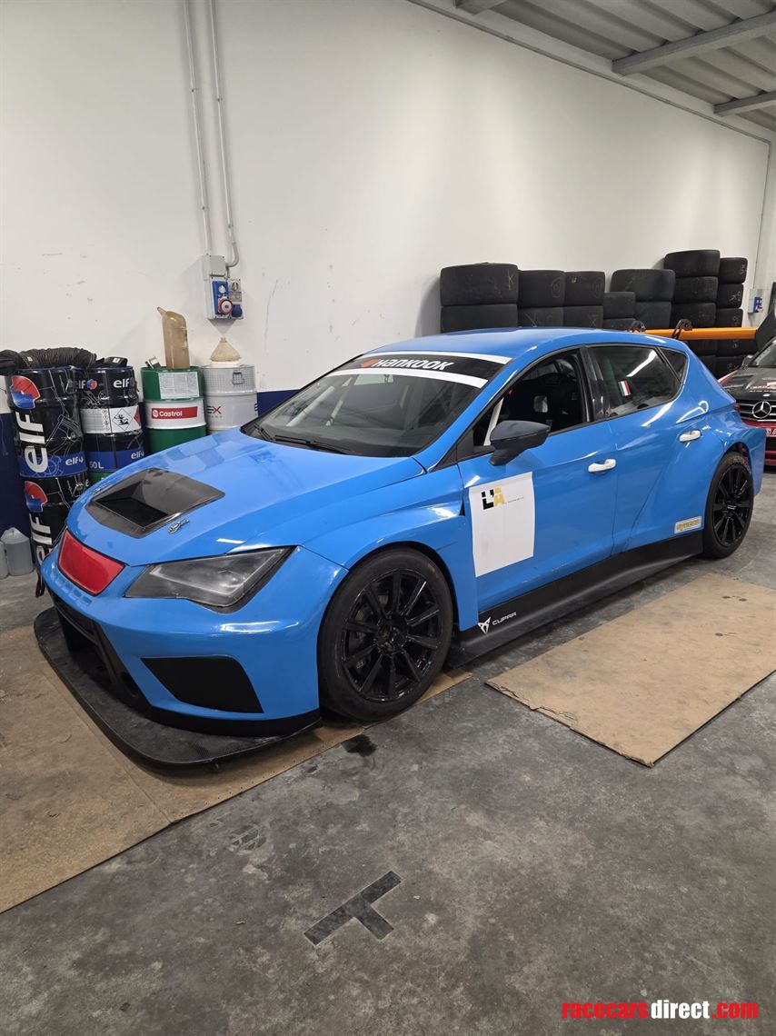 2-cupra-tcr-dsg-cars-for-sale
