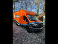 karting-race-van