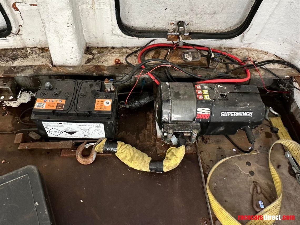 brian-james-covered-race-transporter---twin-a