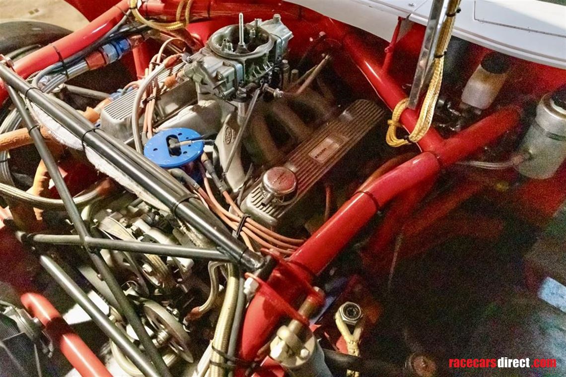 ford-taurus-nascar-cup-car-eligible-for-lots