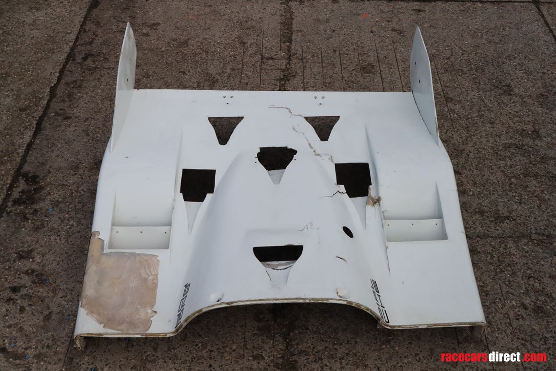porsche-962-rear-bonnet