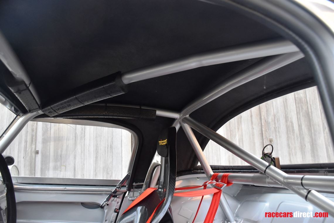 austin-healey-3000-with-fia-htp-285-bhp-ready