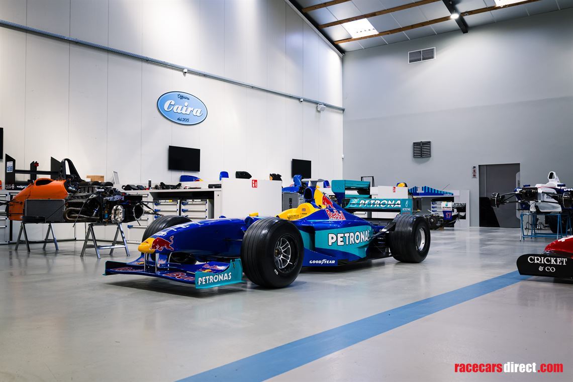 f1-sauber-c17-04