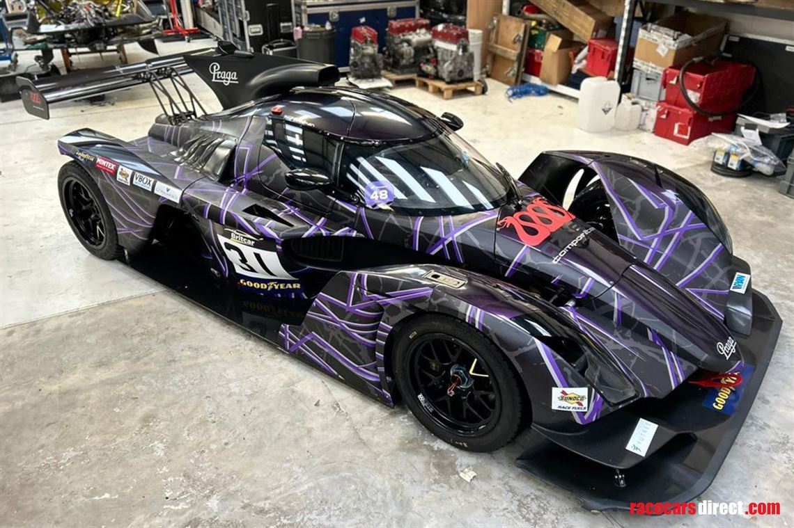 2022-praga-r1-ready-to-race