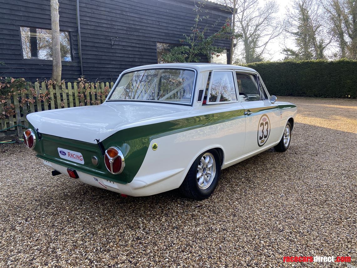 lotus-cortina-fia-race-car