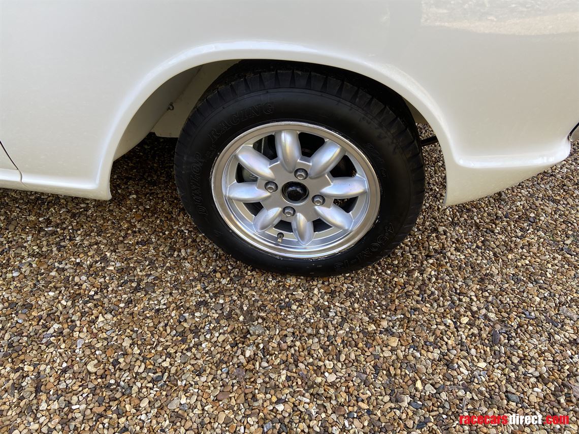 lotus-cortina-fia-race-car