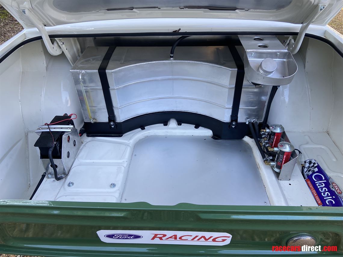 lotus-cortina-fia-race-car