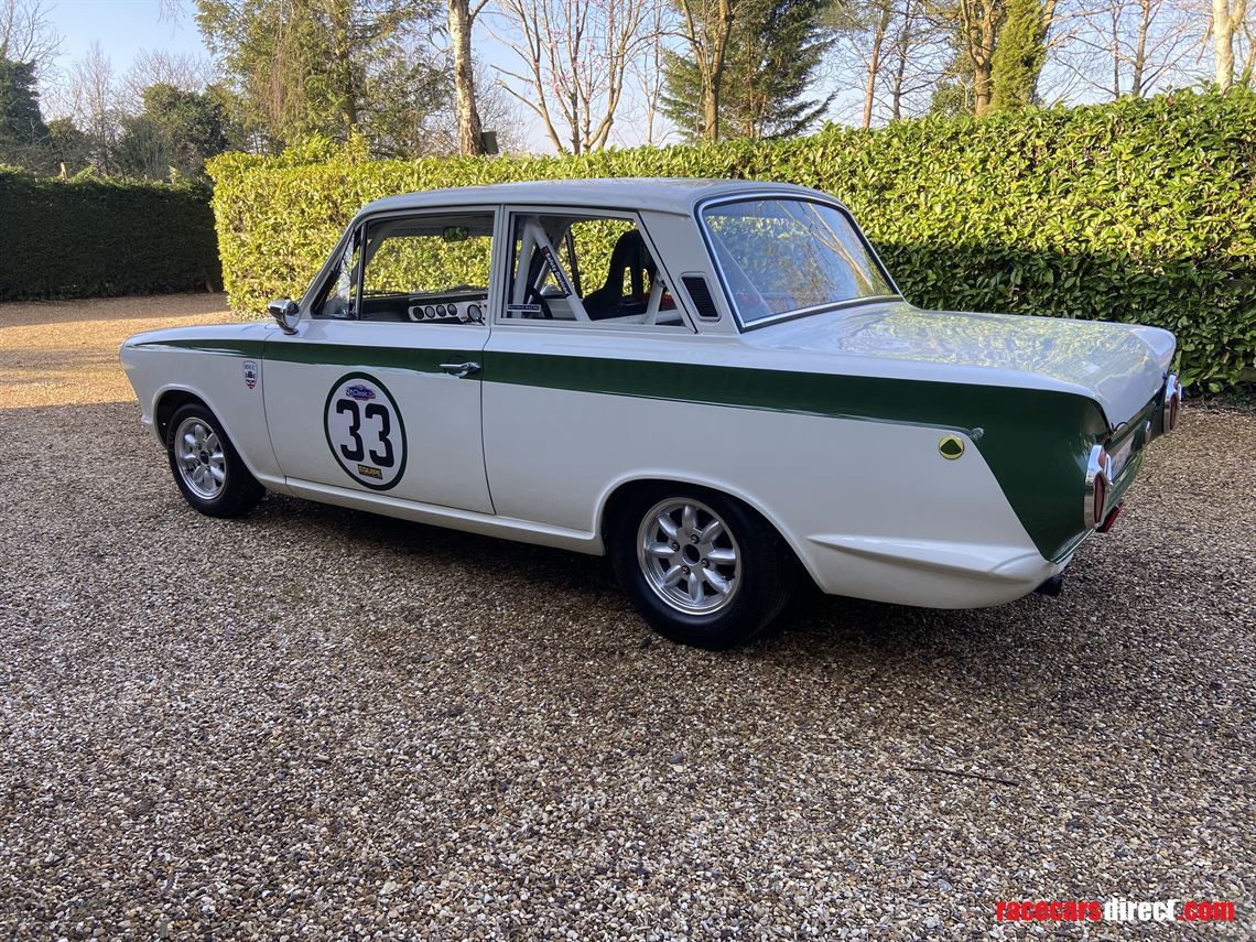 lotus-cortina-fia-race-car