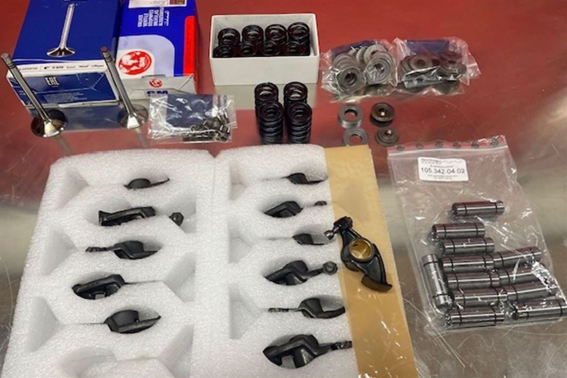 porsche-911-st-25l-engine-parts-set---new---r