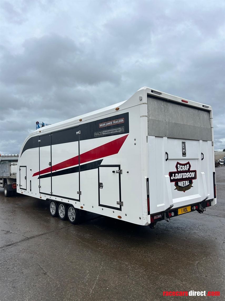 brian-james-race-transporter-6