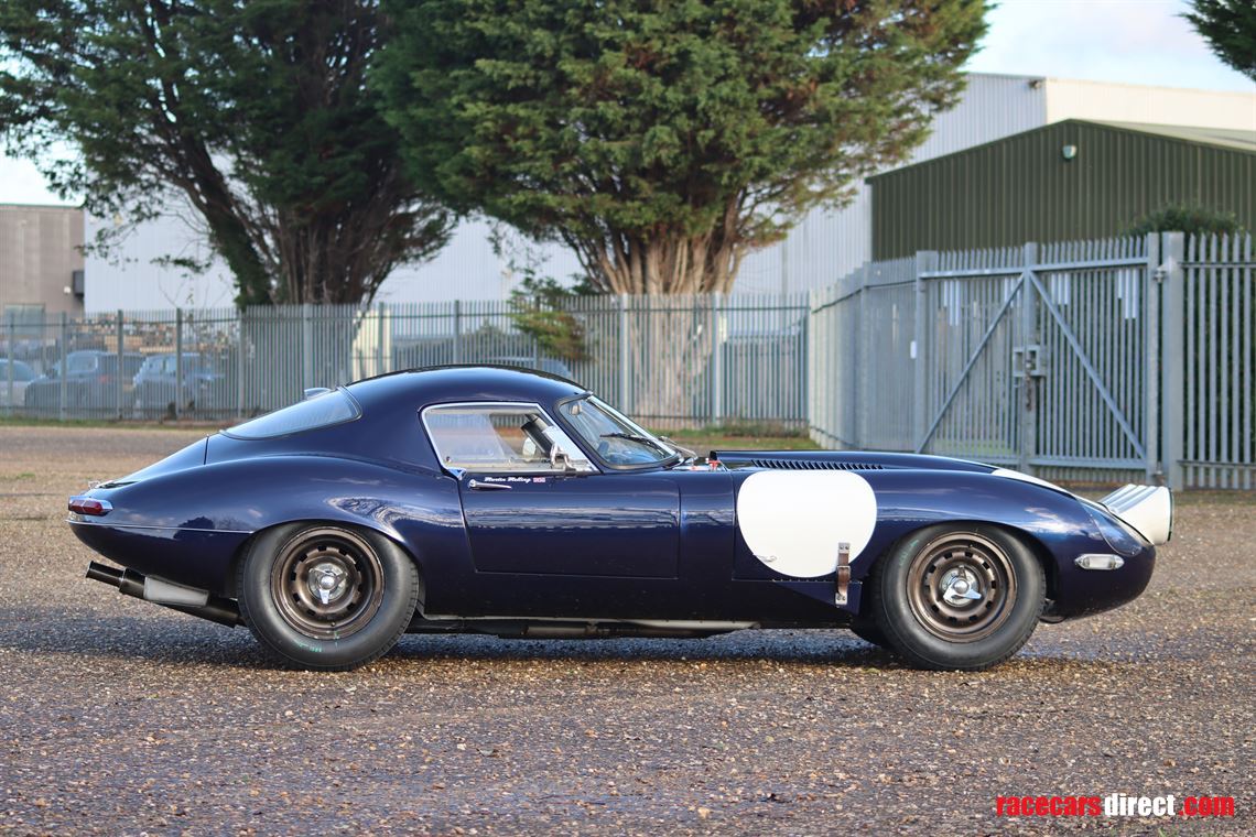 1965-jaguar-e-type-fhc-low-drag-competition