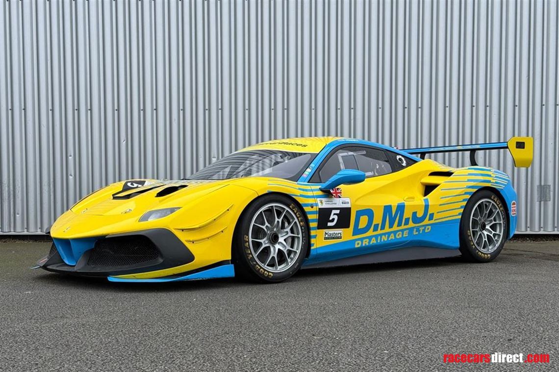 2018-ferrari-488-challenge-evo