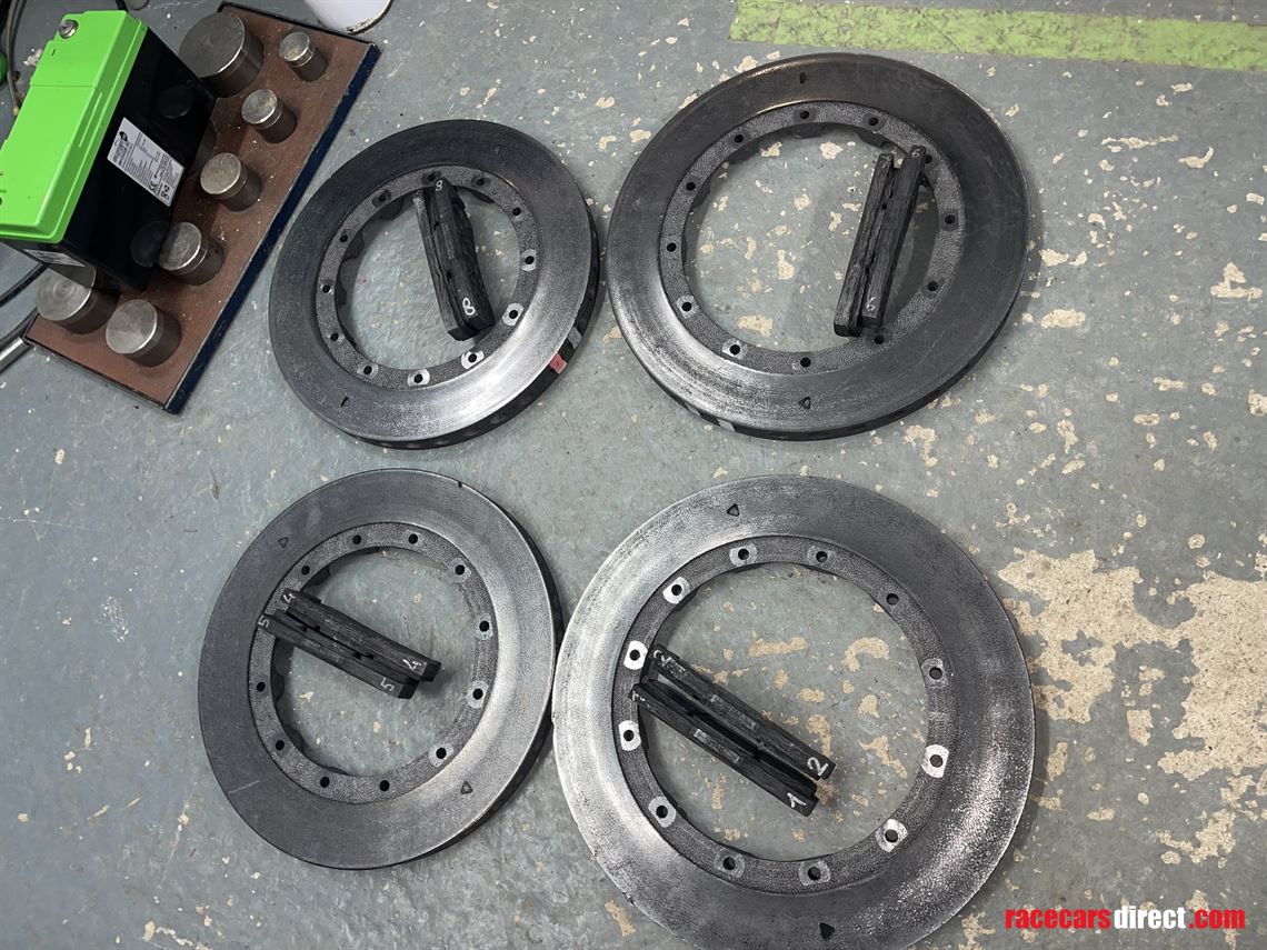 380-355mm-carboncarbon-discs-pads