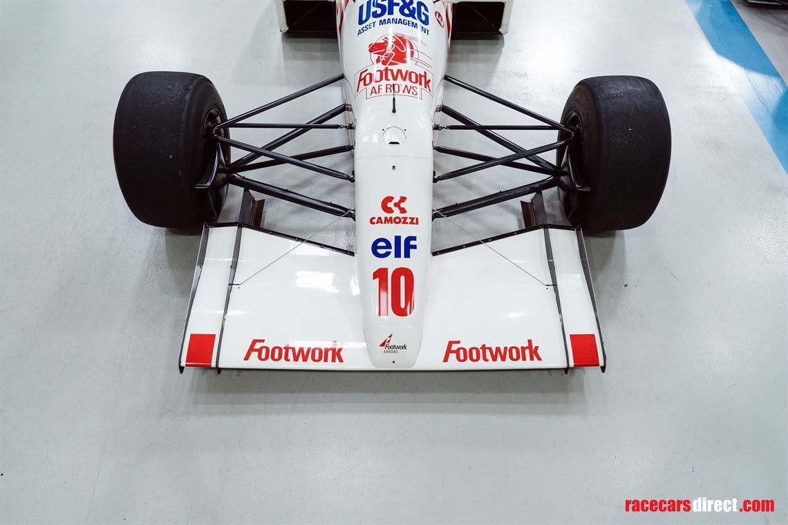 f1-arrows-a11-01