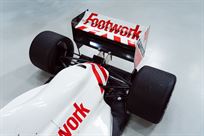 f1-arrows-a11-01