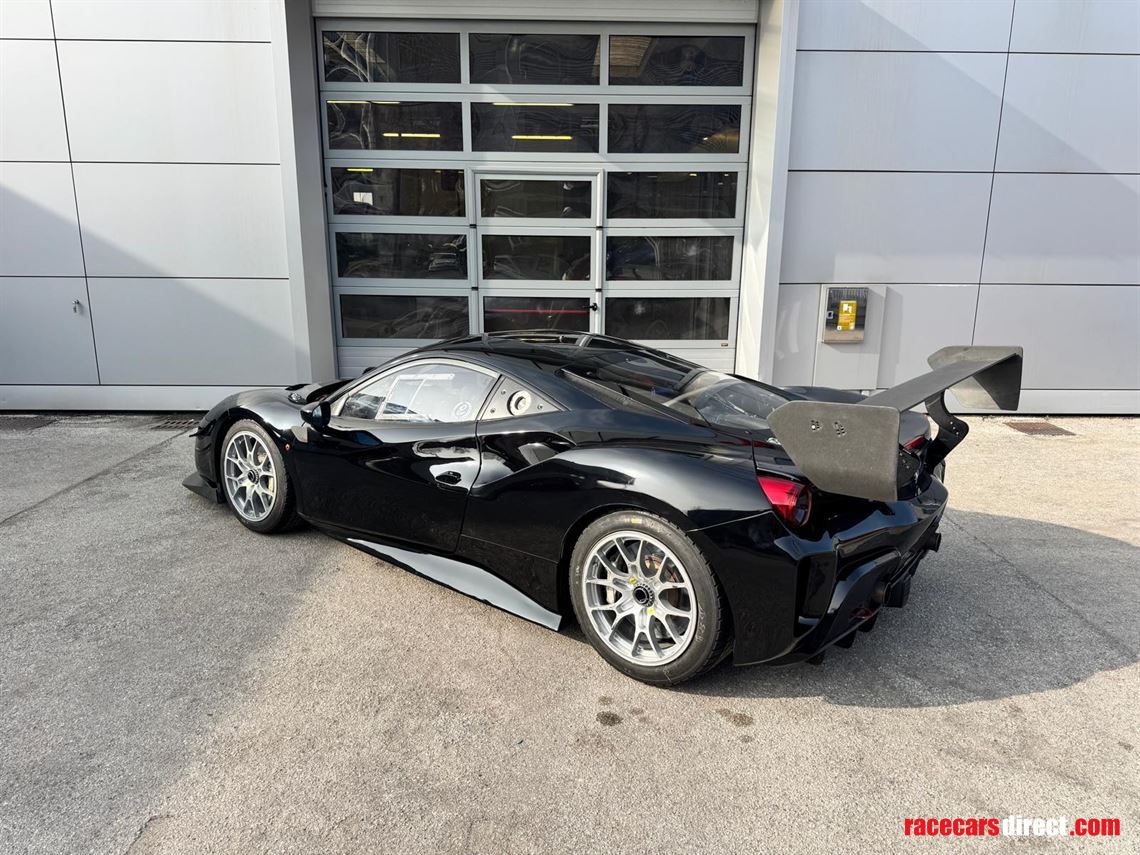 ferrari-488-challenge-evo