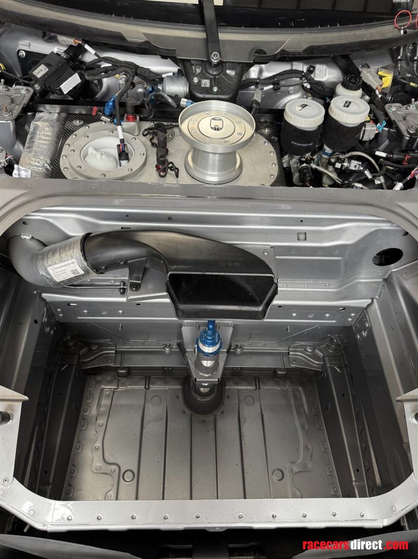 my-2024-porsche-992-gt3-cup