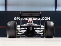 f1-full-scale-simulator-in-martini-livery