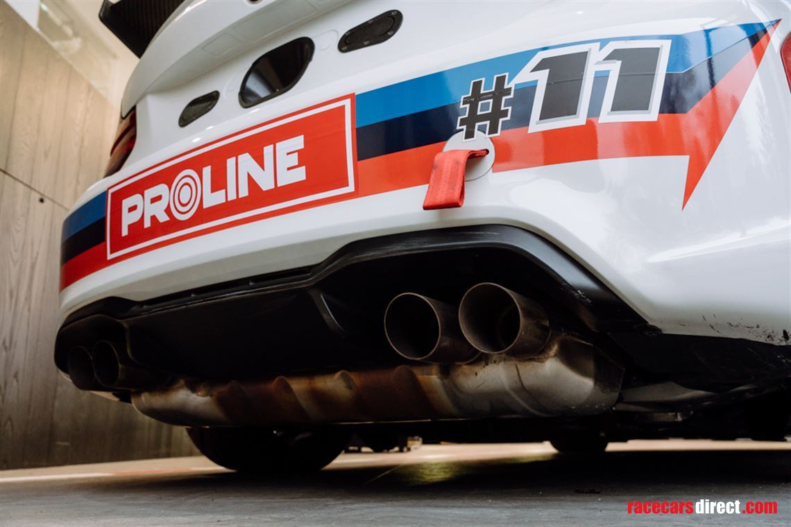 bmw-m2-cs-racing-3500km