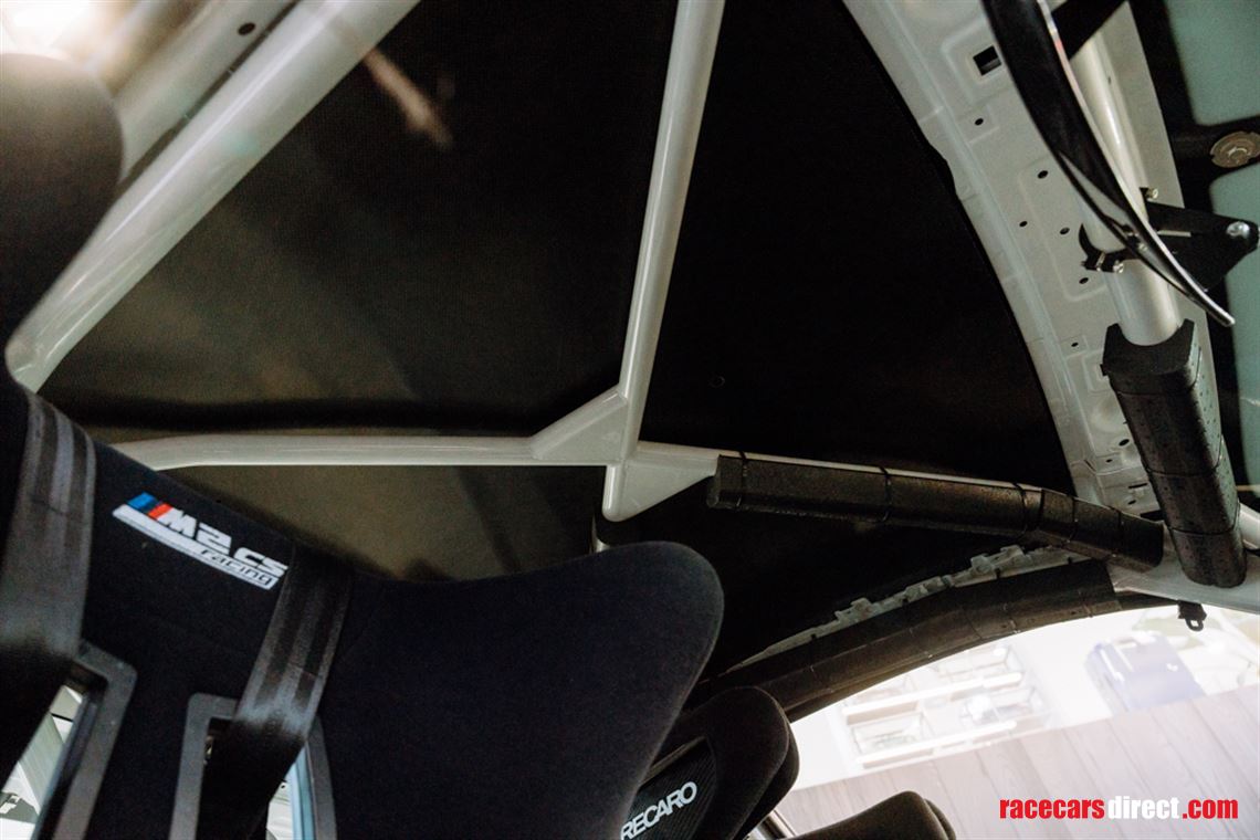 bmw-m2-cs-racing-3500km