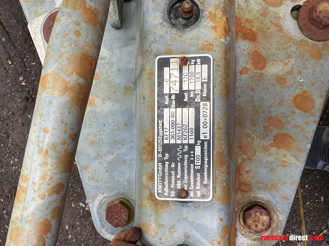 brian-james-minno-covered-trailer