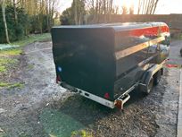 brian-james-minno-covered-trailer