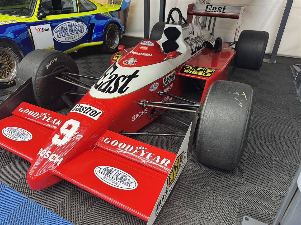 zakspeed-871-formula-1-car-from-1987-brundle