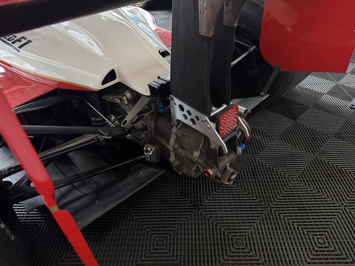 zakspeed-871-formula-1-car-from-1987-brundle