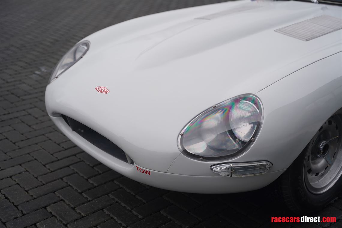 1964-jaguar-e-type-semi-lightweight