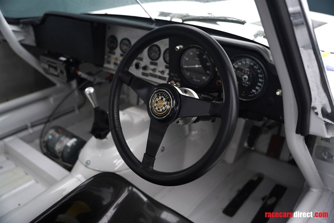 1964-jaguar-e-type-semi-lightweight