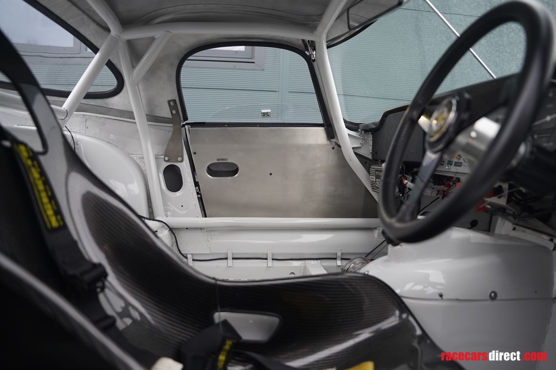 1964-jaguar-e-type-semi-lightweight