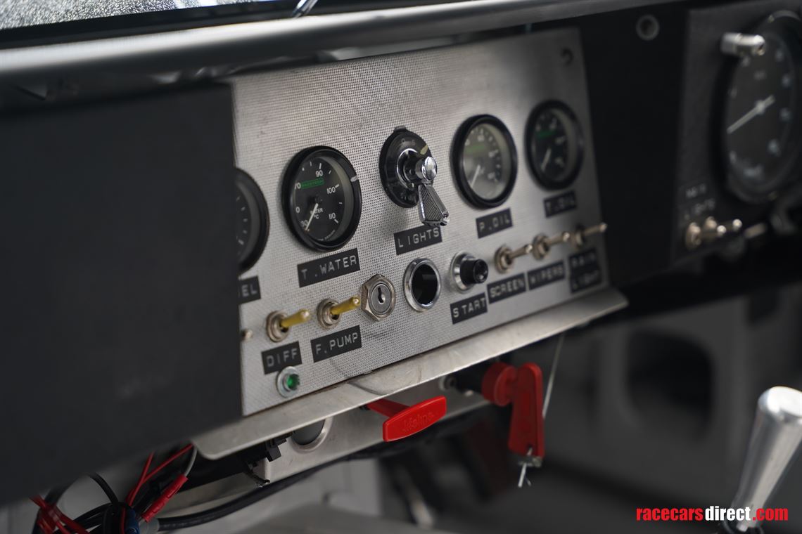 1964-jaguar-e-type-semi-lightweight