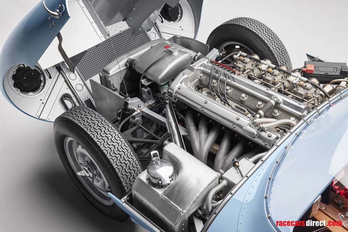 2019-jaguar-d-type-long-nose