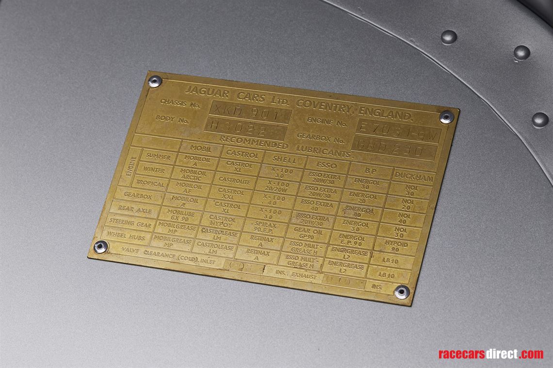 2019-jaguar-d-type-long-nose