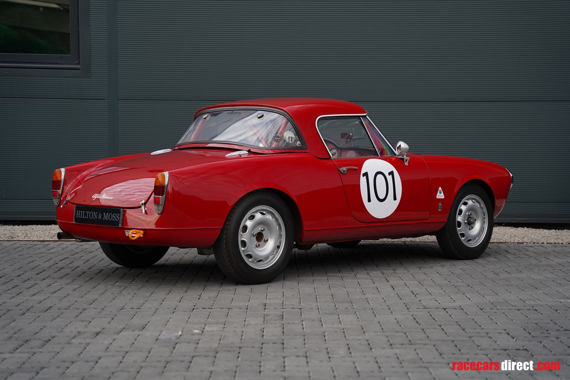 1965-alfa-romeo-giulia-101-spider-veloce