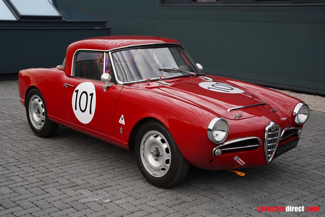 1965-alfa-romeo-giulia-101-spider-veloce