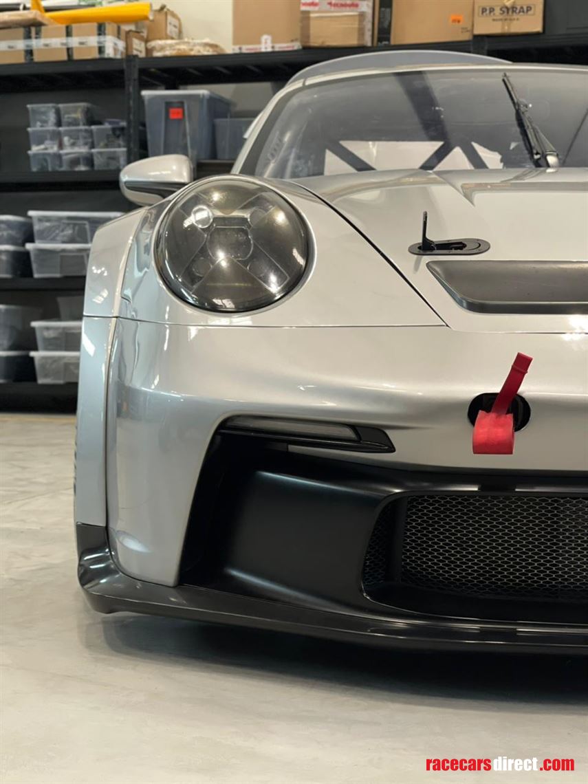 2025-porsche-992-cup-abstc-just-29h-from-new