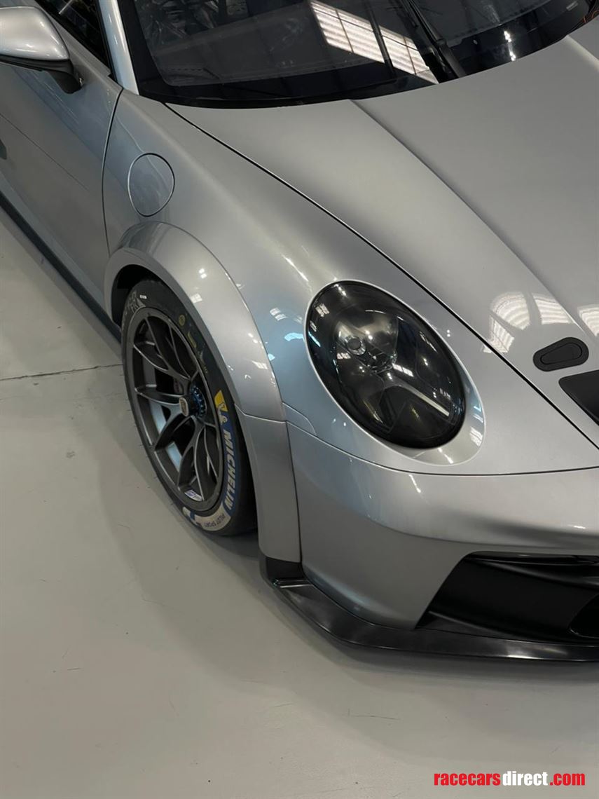 2025-porsche-992-cup-abstc-just-29h-from-new