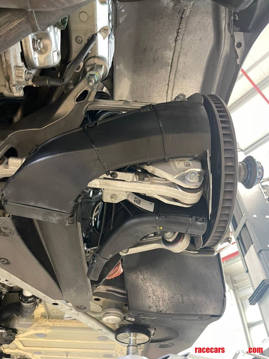 2025-porsche-992-cup-abstc-just-29h-from-new