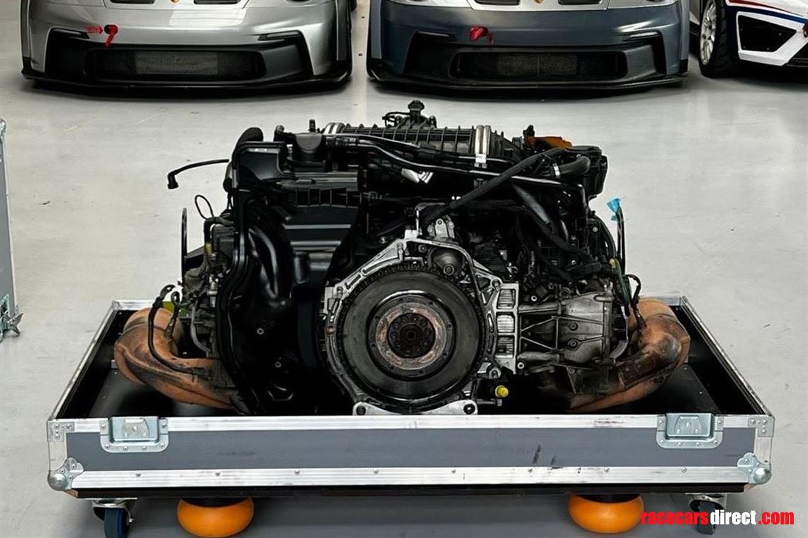 porsche-9921-gt3-engine