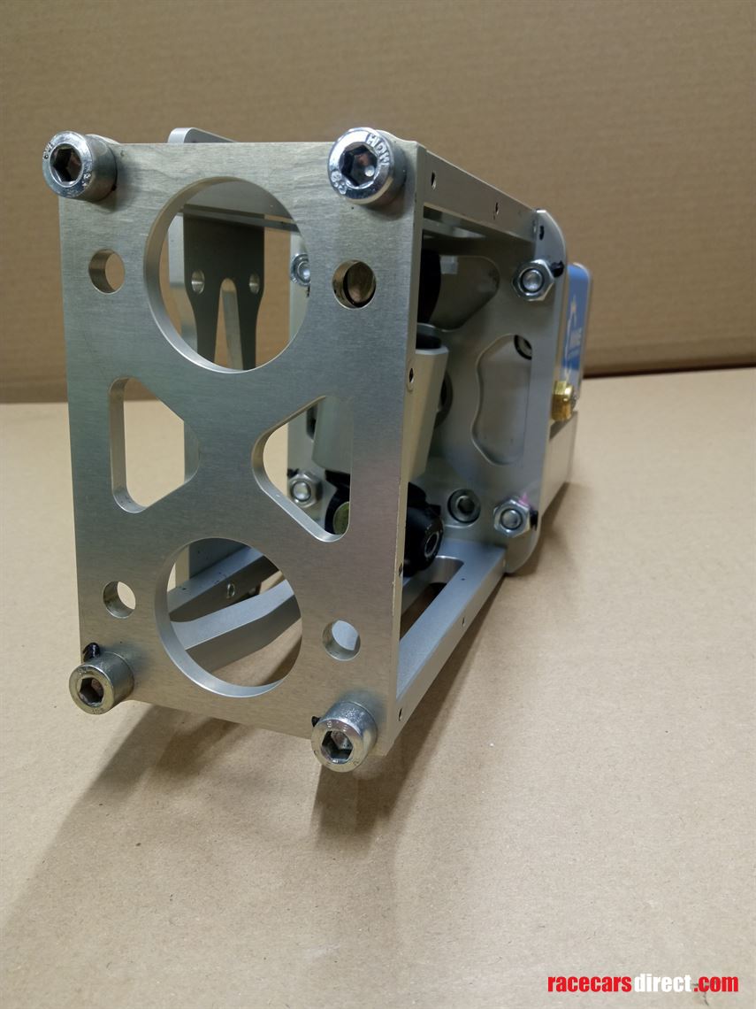 mme-motorsport-pneumatic-air-clutch-brake-han