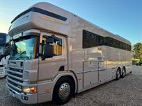 scania-p-series-whittaker-whorsebox