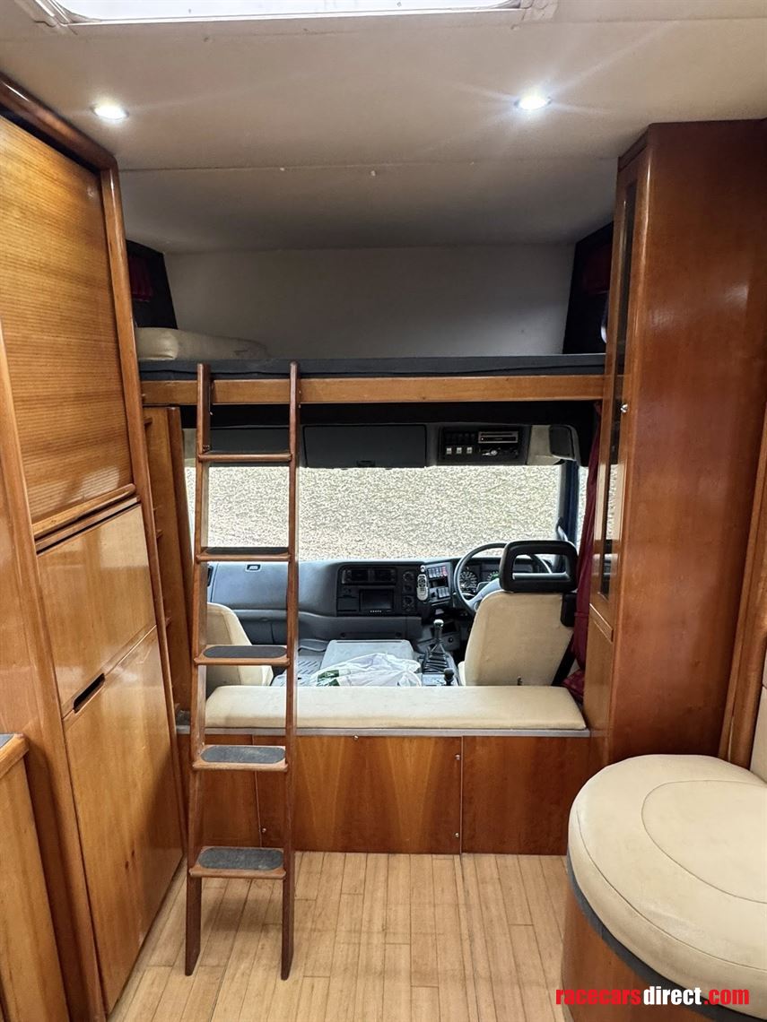 2001-renault-premium-oakley-horsebox