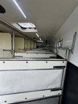 2001-renault-premium-oakley-horsebox