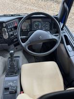 2001-renault-premium-oakley-horsebox