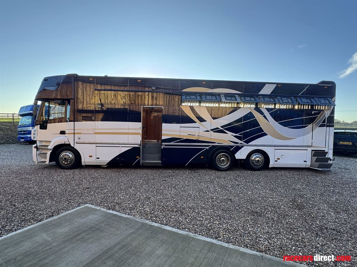 iveco-stralis-lehel-horsebox