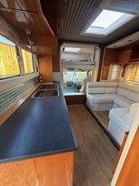 iveco-stralis-lehel-horsebox